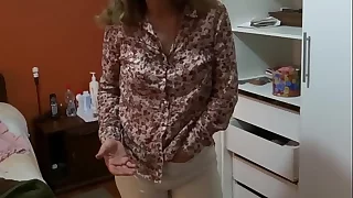 Mother agrees to show off in front of stepson so he masturbates and cums